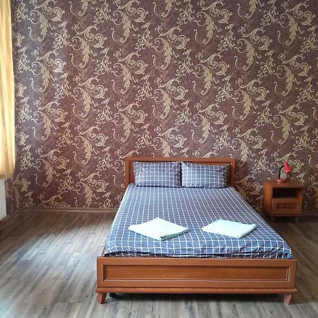 Apartments In Center Vinnytsia Exterior photo