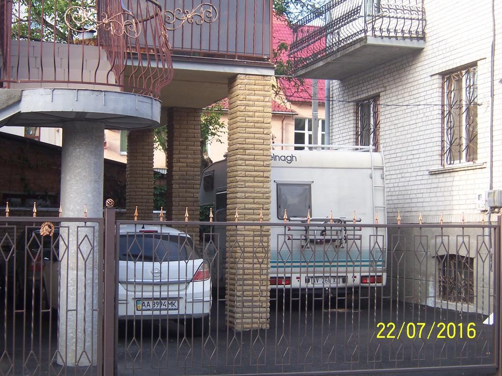 Apartments In Center Vinnytsia Exterior photo